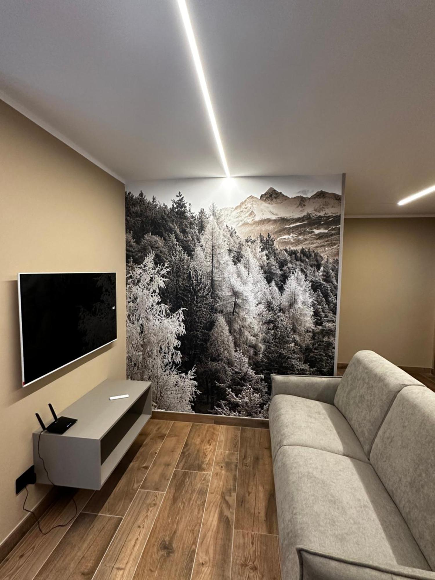 Aosta Center Holidays Apartments Eksteriør billede